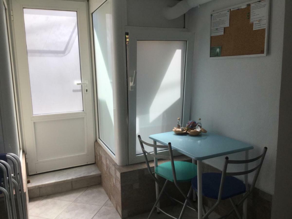 Studio In Old Town Of Mytilene Apartamento Exterior foto